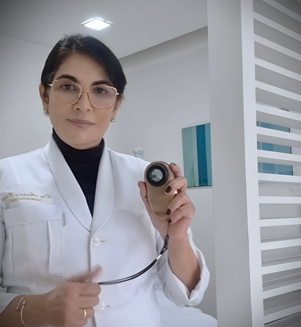 Dra Mariana França - Dermatologista